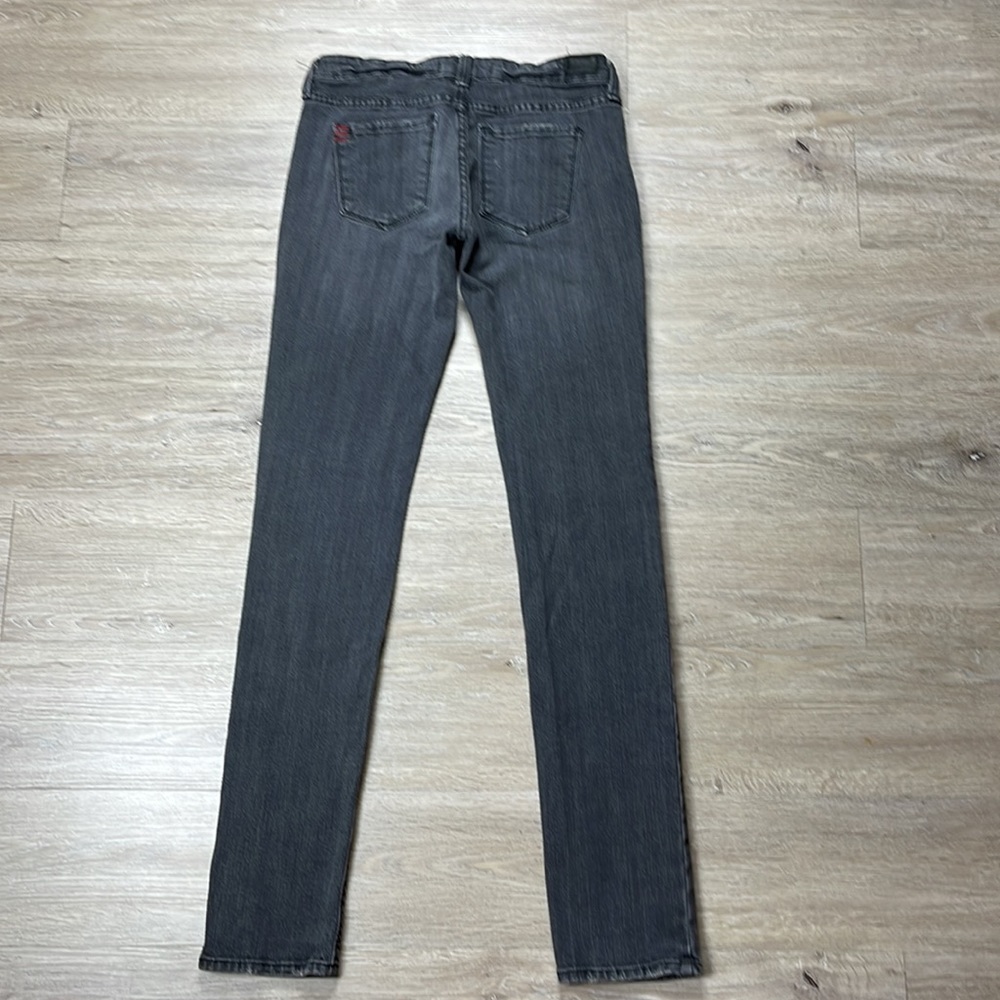 BDG Skinny Jeans Size 27  Super Stretch